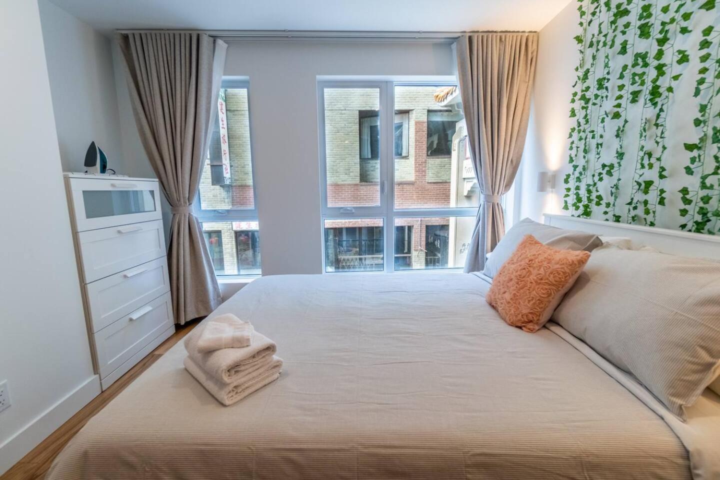 Rozenhaus Montreal Hotel 外观 照片